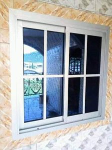 fenêtre sur mesure à Laguinge-Restoue